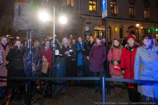 PW_647_ 005_fot. Piotr Wojnarowski.jpg-szopka, PLL lOT, odsłonięcie, zdjęcia