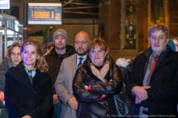 PW_647_ 006_fot. Piotr Wojnarowski.jpg-szopka, PLL lOT, odsłonięcie, zdjęcia