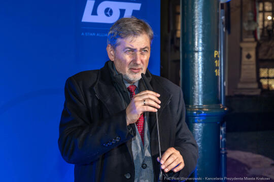 PW_647_ 010_fot. Piotr Wojnarowski.jpg-szopka, PLL lOT, odsłonięcie, zdjęcia