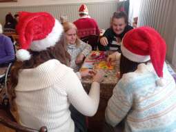 n6oGQbfs.jpg-Wizyta Młodzieżowej Rady Krakowa u naszych seniorów.