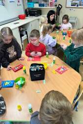 Dzielimy się dobrym słowem w atmosferze Bożego Narodzenia – kolejna edycja projektu socjalnego