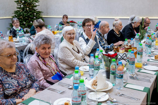 PW_652_ 003_fot. Piotr Wojnarowski.jpg-Miszalski, seniorzy, spotkanie, Kazimierz, MOPS, wigilia