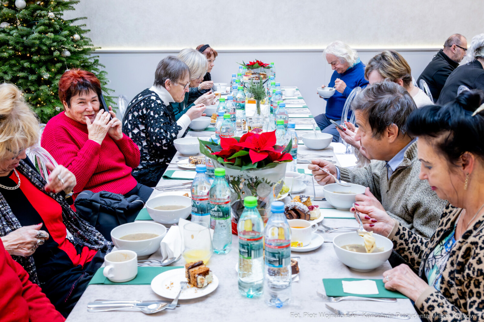 PW_652_ 005_fot. Piotr Wojnarowski.jpg-Miszalski, seniorzy, spotkanie, Kazimierz, MOPS, wigilia  Autor: P. Wojnarowski