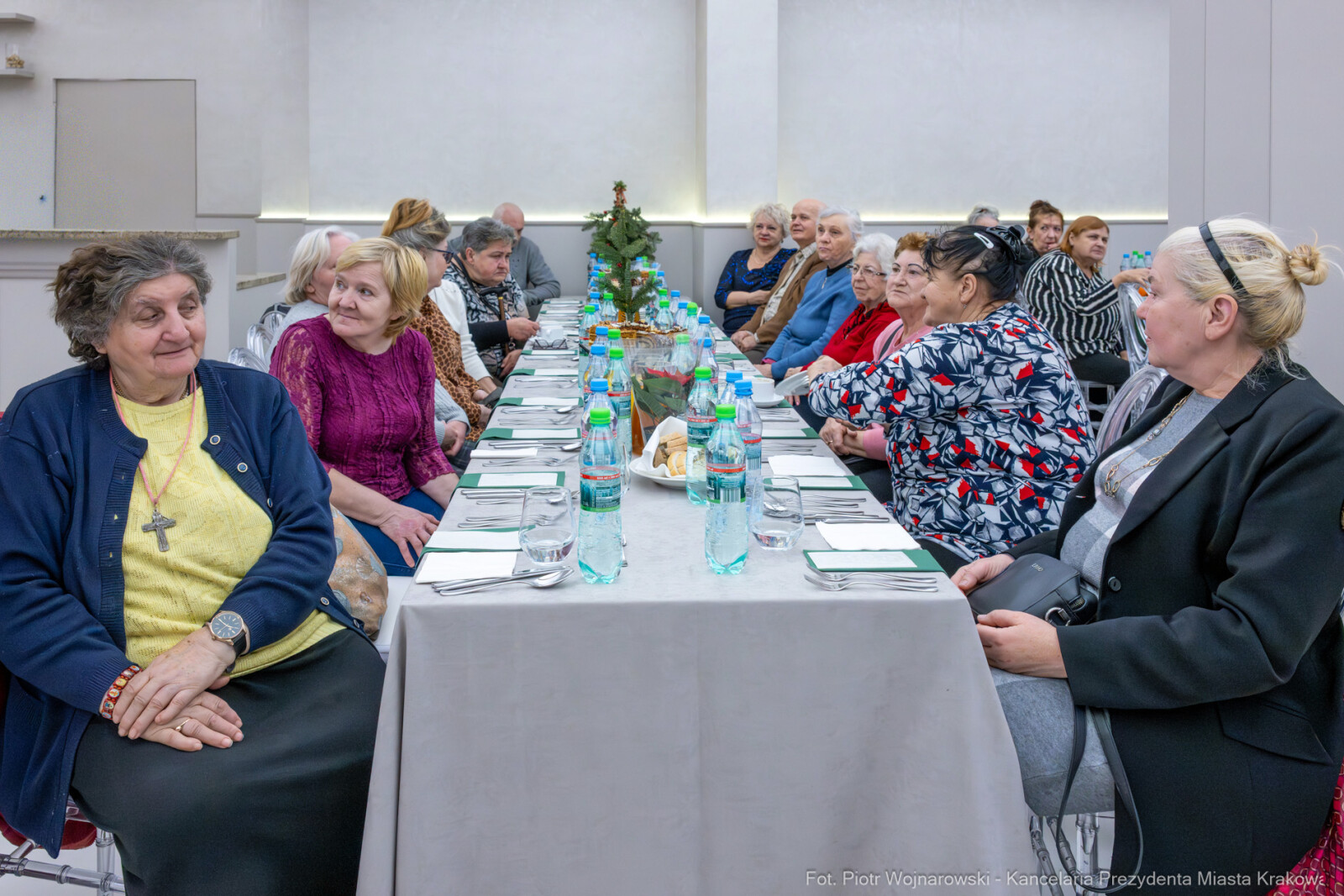 PW_652_ 011_fot. Piotr Wojnarowski.jpg-Miszalski, seniorzy, spotkanie, Kazimierz, MOPS, wigilia  Autor: P. Wojnarowski