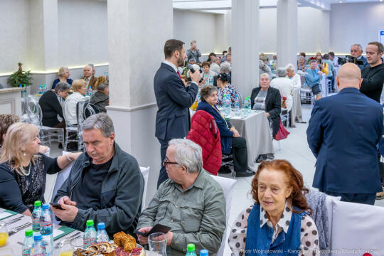 PW_652_ 013_fot. Piotr Wojnarowski.jpg-Miszalski, seniorzy, spotkanie, Kazimierz, MOPS, wigilia