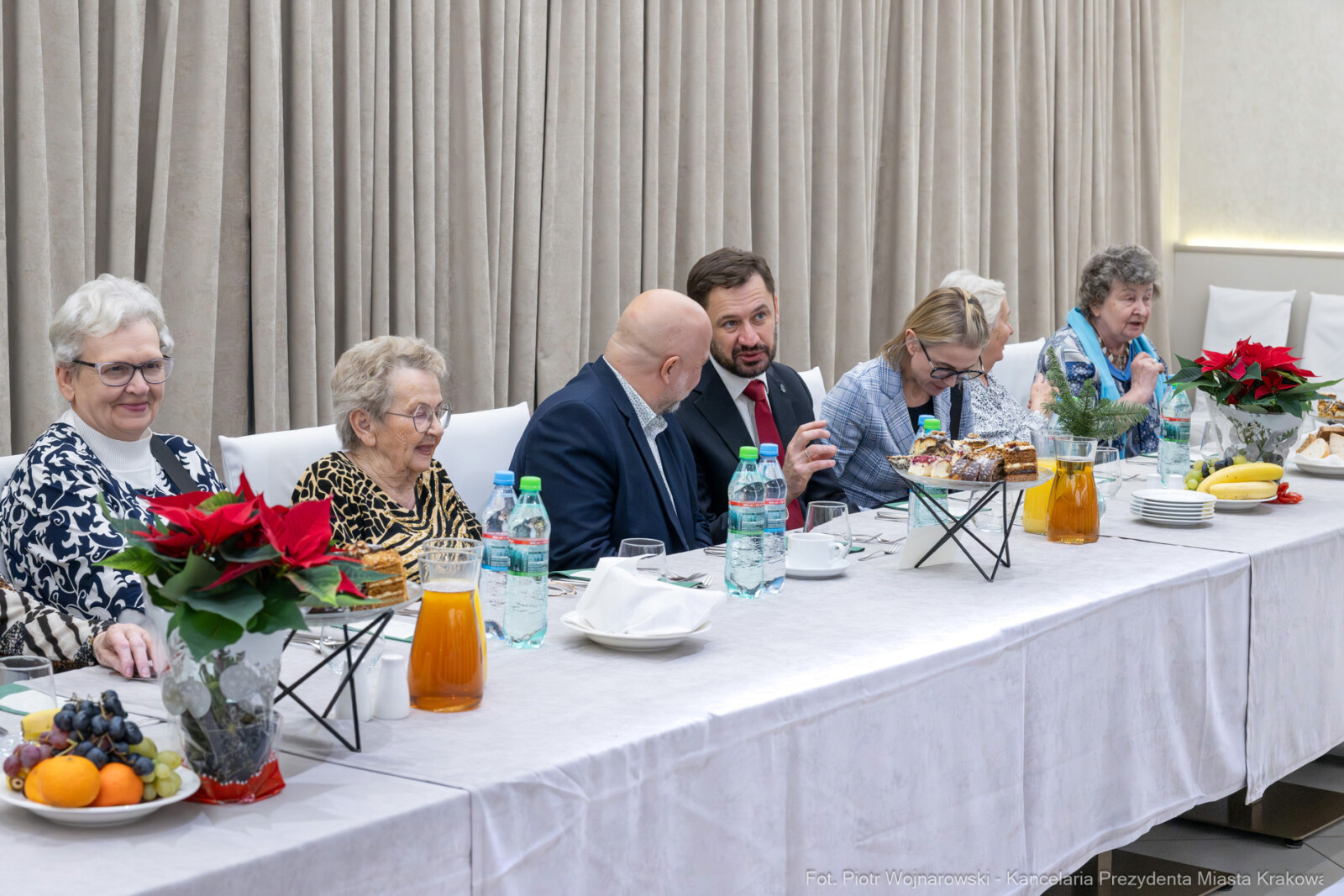 PW_652_ 022_fot. Piotr Wojnarowski.jpg-Miszalski, seniorzy, spotkanie, Kazimierz, MOPS, wigilia  Autor: P. Wojnarowski