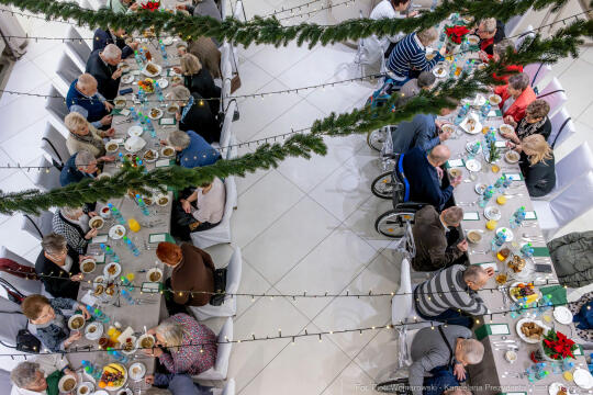 PW_652_ 023_fot. Piotr Wojnarowski.jpg-Miszalski, seniorzy, spotkanie, Kazimierz, MOPS, wigilia