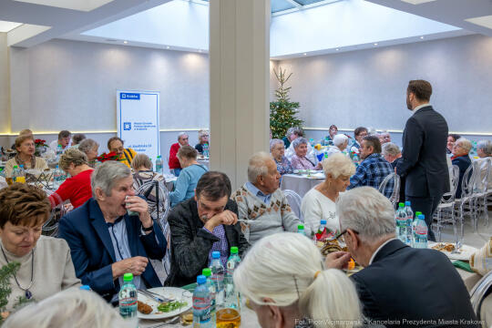 PW_652_ 034_fot. Piotr Wojnarowski.jpg-Miszalski, seniorzy, spotkanie, Kazimierz, MOPS, wigilia