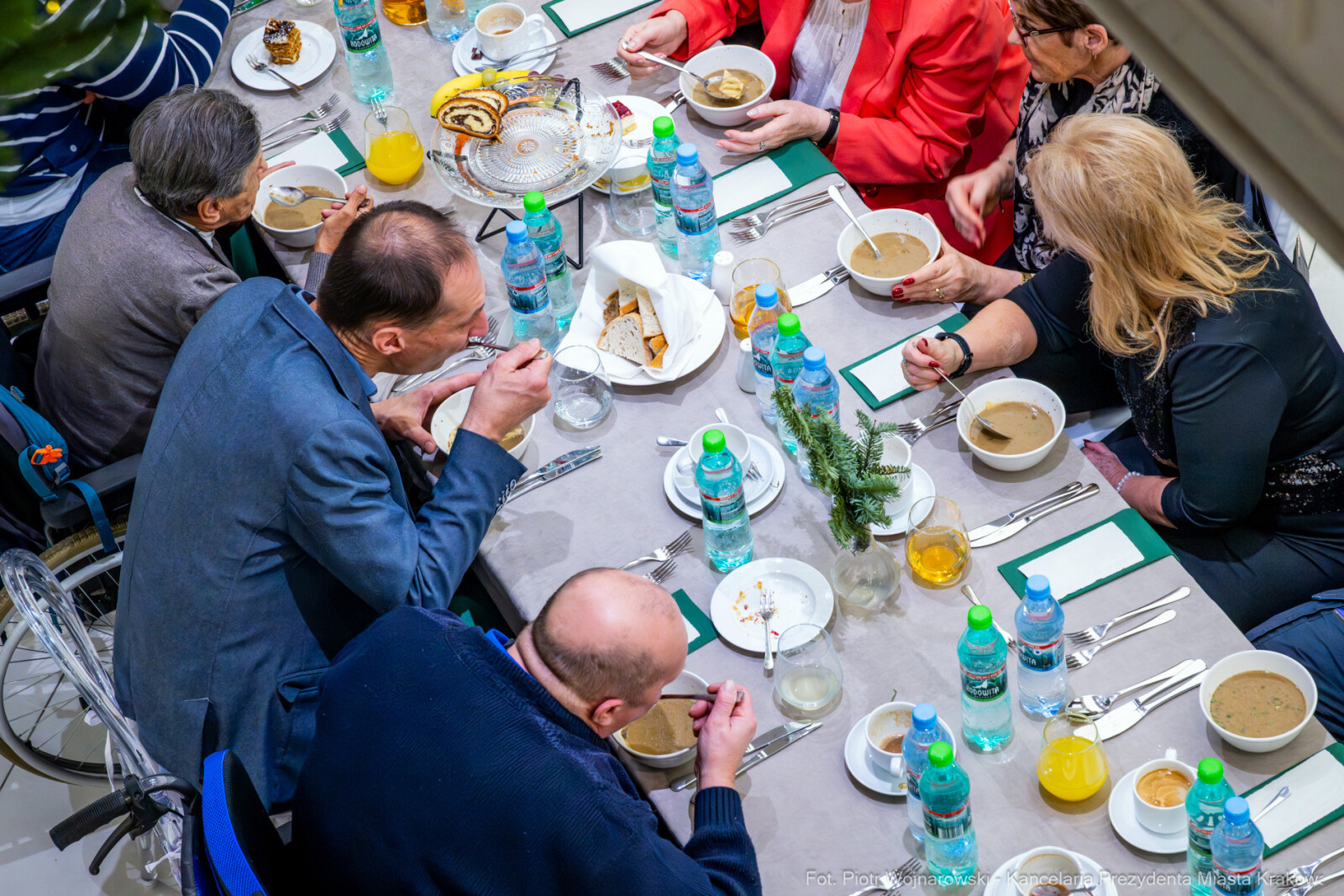 PW_652_ 035_fot. Piotr Wojnarowski.jpg-Miszalski, seniorzy, spotkanie, Kazimierz, MOPS, wigilia  Autor: P. Wojnarowski