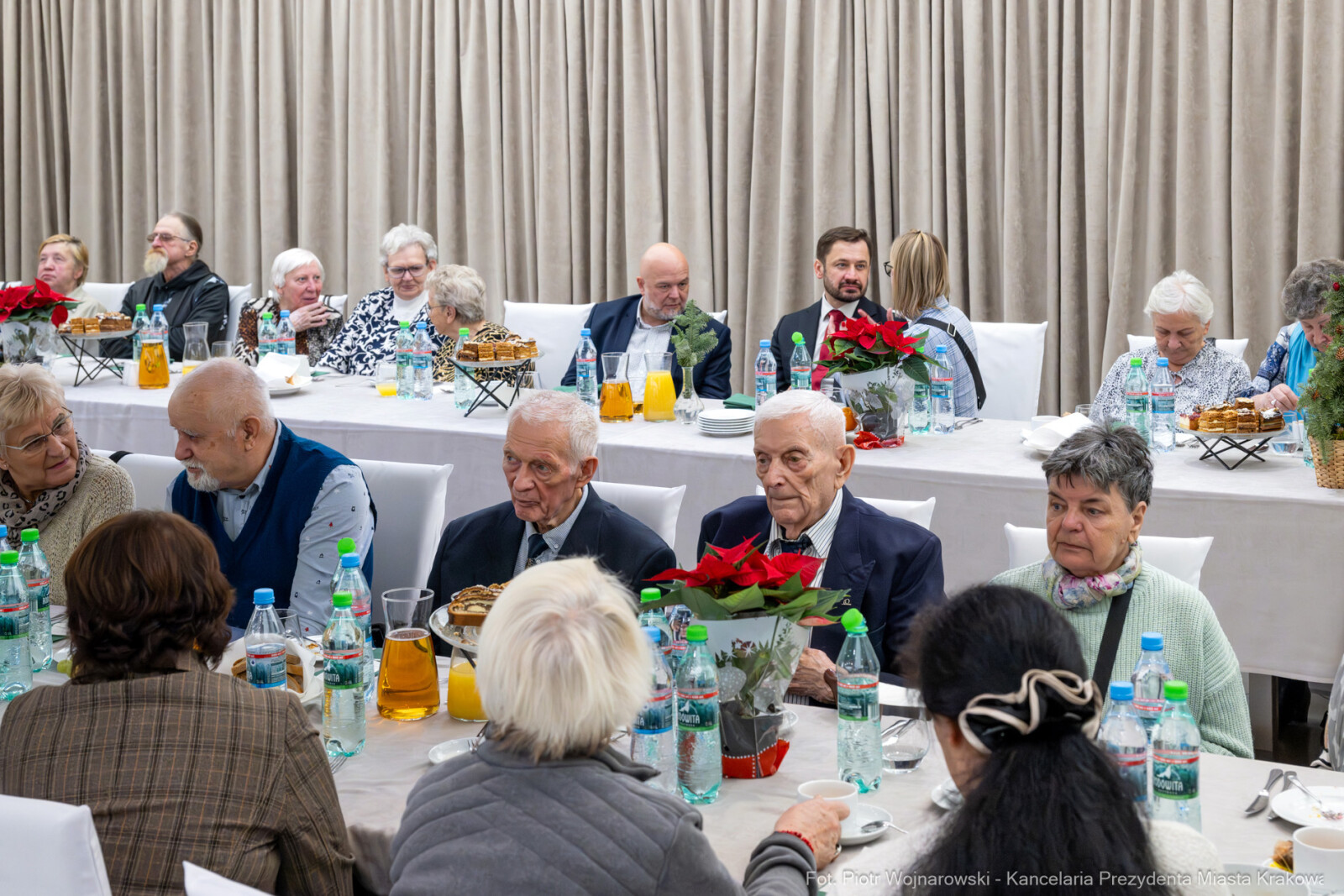 PW_652_ 039_fot. Piotr Wojnarowski.jpg-Miszalski, seniorzy, spotkanie, Kazimierz, MOPS, wigilia  Autor: P. Wojnarowski