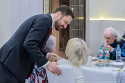 PW_652_ 045_fot. Piotr Wojnarowski.jpg-Miszalski, seniorzy, spotkanie, Kazimierz, MOPS, wigilia