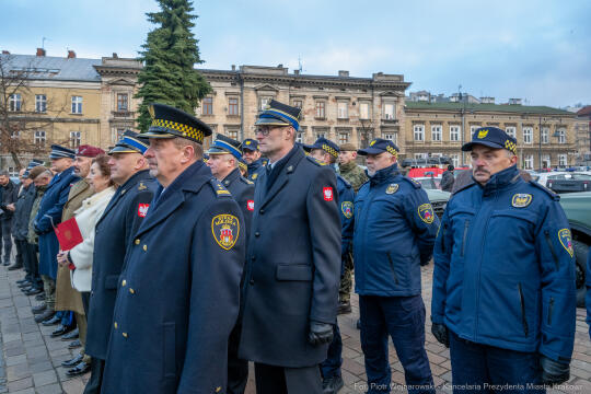 Miszalski, Rynek Podgórski, samochody, Policja, Straż Pożarna, Straż Miejska, zdjęcia