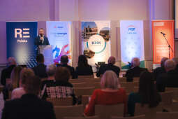 PODZIEL_SIE_CIEPŁEM-45.jpg-Finał 19. edycji akcji społecznej „Podzielmy się ciepłem”