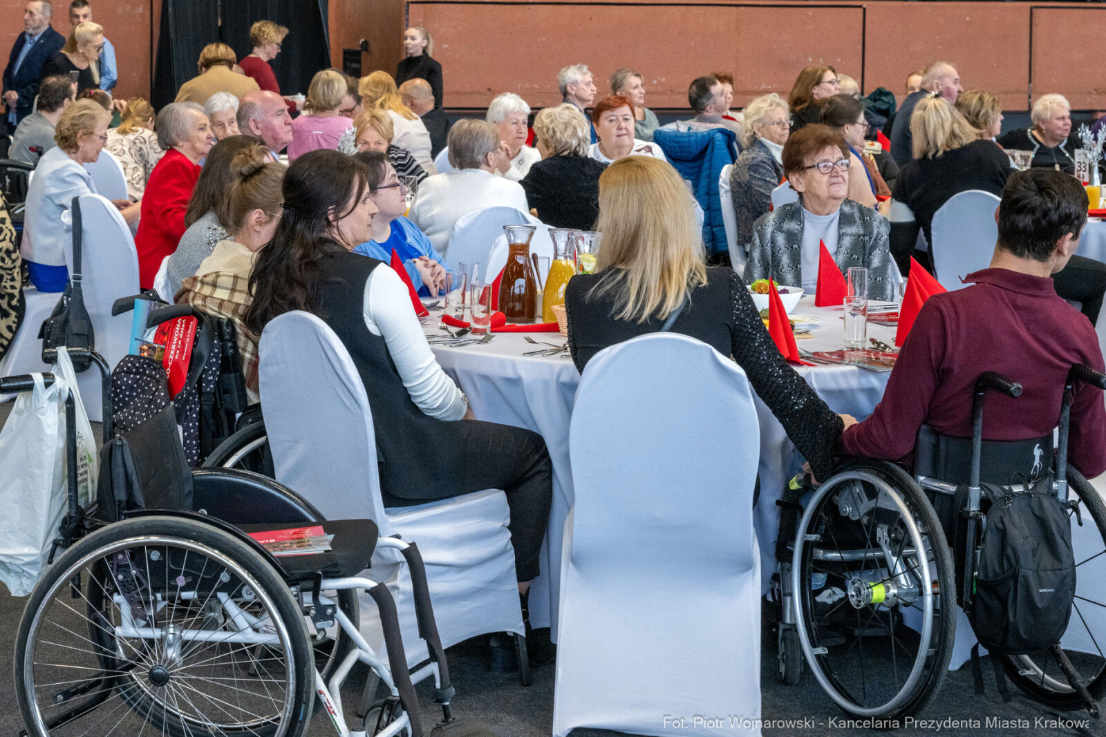 PW_6567_ 017_fot. Piotr Wojnarowski.jpg-wigilia, niepełnosprawni, Miszalski, Klaman, zdjęcia  Autor: P. Wojnarowski