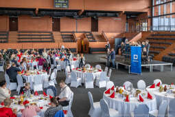 PW_6567_ 027_fot. Piotr Wojnarowski.jpg-wigilia, niepełnosprawni, Miszalski, Klaman, zdjęcia