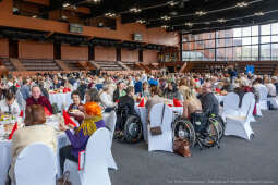 PW_6567_ 028_fot. Piotr Wojnarowski.jpg-wigilia, niepełnosprawni, Miszalski, Klaman, zdjęcia