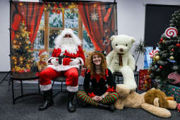 JG_251211_KRK_8L8A2567.jpg-Akcja paczka na święta