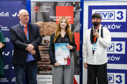 JG_251211_KRK_8L8A3474.jpg-Akcja paczka na święta