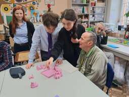 20251217_112433.jpg-Przedświąteczne wizyty na Helclów.