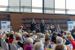 DWEyGjDQ.jpeg-Kraków stawia na seniorów