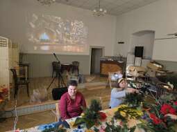 3gtnVVWy.jpg-Wspólnie tworzymy świąteczny klimat – warsztaty bożonarodzeniowe.