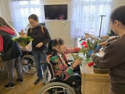 J_SbXDse.jpg-Wspólnie tworzymy świąteczny klimat – warsztaty bożonarodzeniowe.