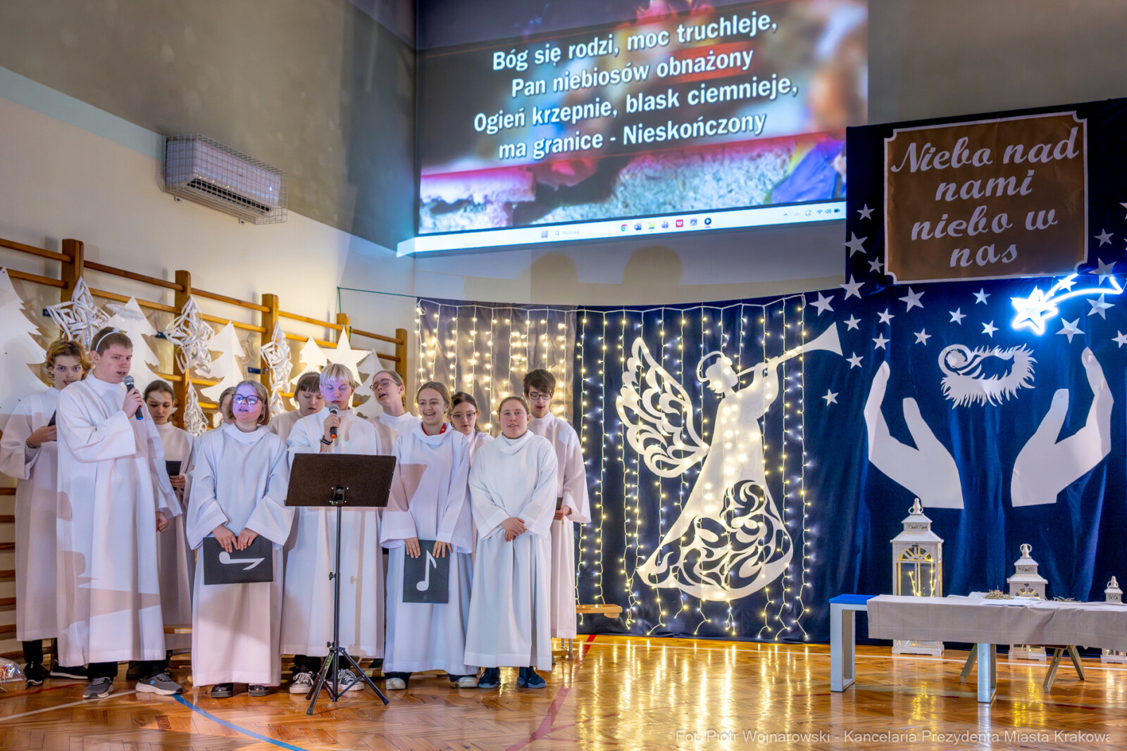 PW_660_ 021_fot. Piotr Wojnarowski.jpg-ZSS nr 14, jasełka, Miszalski, przedstawienie, zdjęcia  Autor: P. Wojnarowski