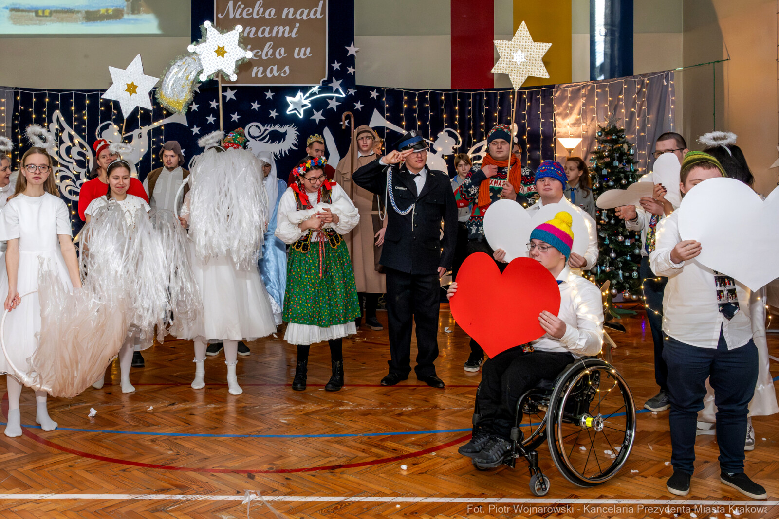 PW_660_ 033_fot. Piotr Wojnarowski.jpg-ZSS nr 14, jasełka, Miszalski, przedstawienie, zdjęcia  Autor: P. Wojnarowski