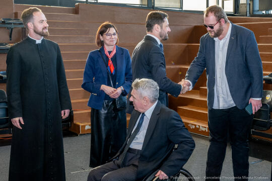 PW_661_ 003_fot. Piotr Wojnarowski.jpg-Miszalski, seniorzy, spotkanie, Focha, wigilia, zdjęcia