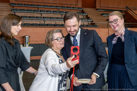 PW_661_ 043_fot. Piotr Wojnarowski.jpg-Miszalski, seniorzy, spotkanie, Focha, wigilia, zdjęcia