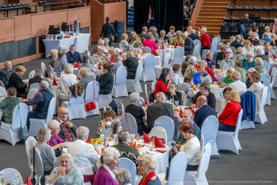 PW_661_ 050_fot. Piotr Wojnarowski.jpg-Miszalski, seniorzy, spotkanie, Focha, wigilia, zdjęcia