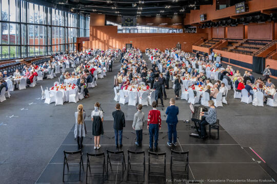 PW_661_ 053_fot. Piotr Wojnarowski.jpg-Miszalski, seniorzy, spotkanie, Focha, wigilia, zdjęcia