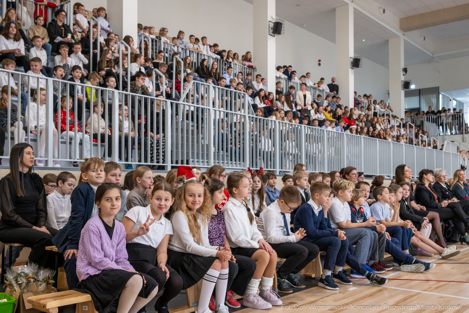 PW_662_ 008_fot. Piotr Wojnarowski.jpg-Miszalski, przedstawienie, SP nr 20, jasełka, zdjęcia  Autor: P. Wojnarowski