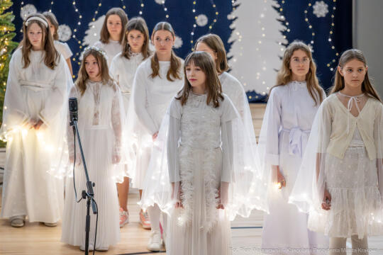 PW_662_ 015_fot. Piotr Wojnarowski.jpg-Miszalski, przedstawienie, SP nr 20, jasełka, zdjęcia