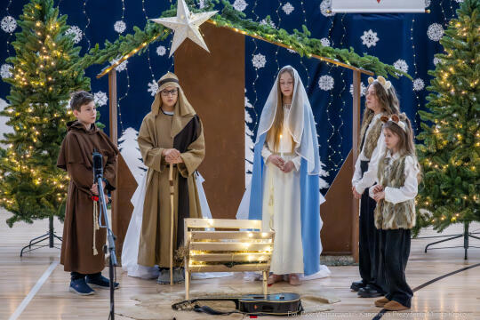 PW_662_ 016_fot. Piotr Wojnarowski.jpg-Miszalski, przedstawienie, SP nr 20, jasełka, zdjęcia