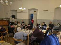 jqBeu53H.jpg-Twórczo, muzycznie i świątecznie na Helclów.