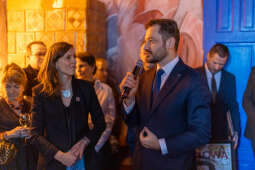 0S4A4251.jpg-Teatr Nowy, Miszalski, Sieklucki