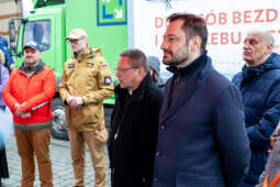 0S4A3682.jpg-Tradycyjna Wigilia dla potrzebujących na Rynku Głównym