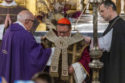 JG_251220_KRK_8L8A0417.jpg-Kraków: ingres kardynała Rysia w katedrze na Wawelu