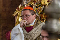 JG_251220_KRK_8L8A0746.jpg-Kraków: ingres kardynała Rysia w katedrze na Wawelu