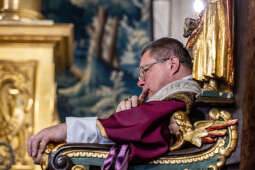 JG_251220_KRK_8L8A1701.jpg-Kraków: ingres kardynała Rysia w katedrze na Wawelu