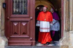 JG_251220_KRK_8L8A9096.jpg-Kraków: ingres kardynała Rysia w katedrze na Wawelu