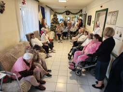 IMG-20251222-WA0303.jpg-Świąteczne spotkania pełne ciepła i życzliwości.