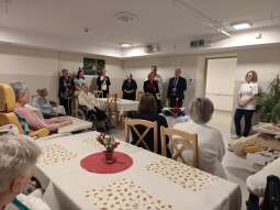 IMG-20251222-WA0335.jpg-Świąteczne spotkania pełne ciepła i życzliwości.