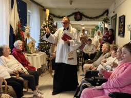 IMG-20251222-WA0337.jpg-Świąteczne spotkania pełne ciepła i życzliwości.