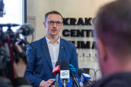 Pierwsze dni funkcjonowania Strefy Czystego Transportu w Krakowie – konferencja prasowa