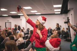 _MG_5201.jpg-Finał zbiórki Mikołajkowej w Centrum Wielokulturowym