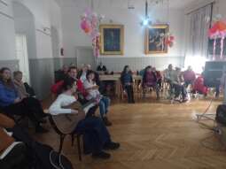 SobVx0eg.jpg-Wspólne kolędowanie ze „Szpuntem”.