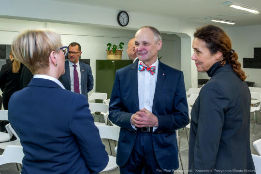 Miszalski, korpus dyplomatyczny, Wesoła, Apteka Designu, zdjęcia