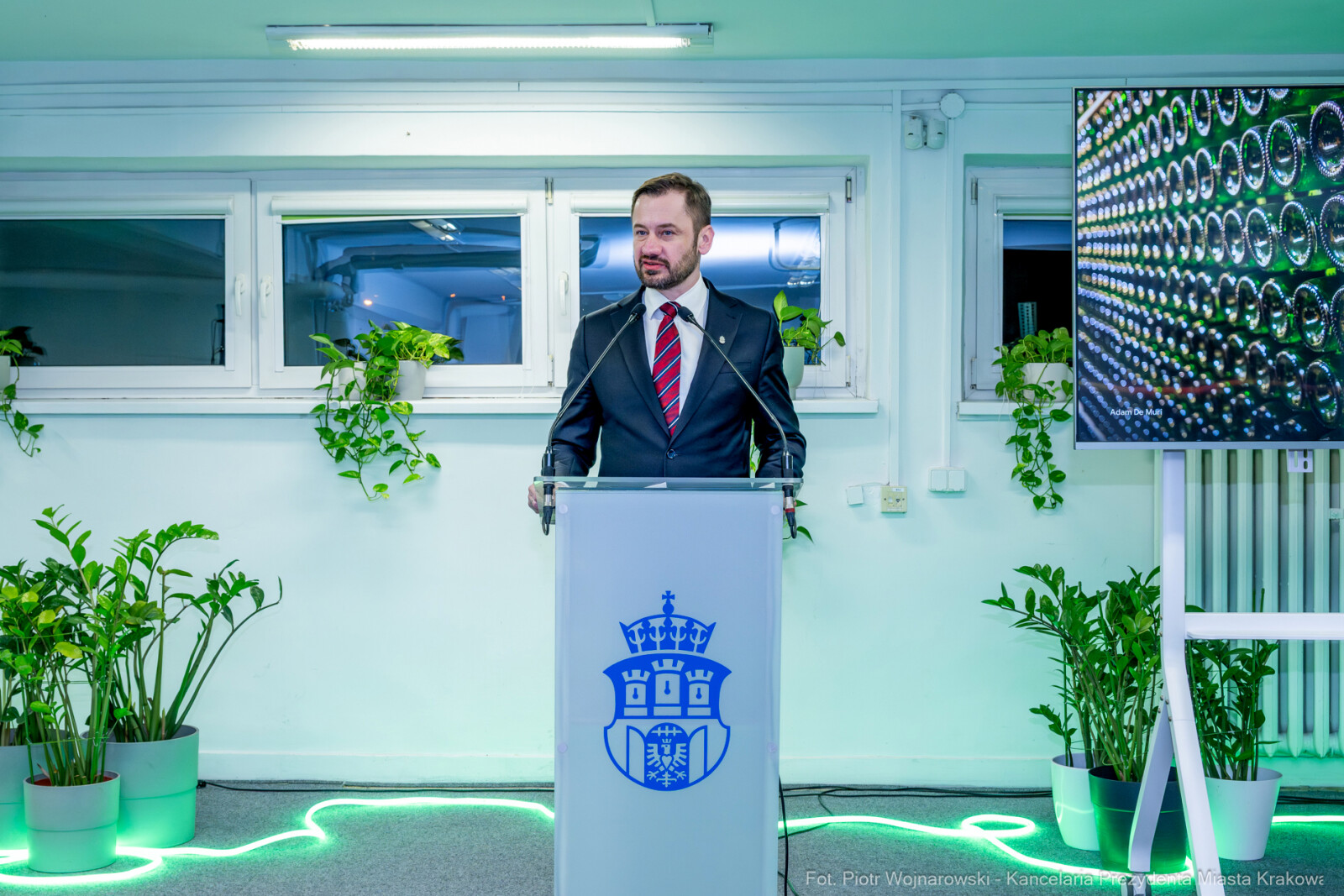 Miszalski, korpus dyplomatyczny, Wesoła, Apteka Designu, zdjęcia  Autor: P. Wojnarowski